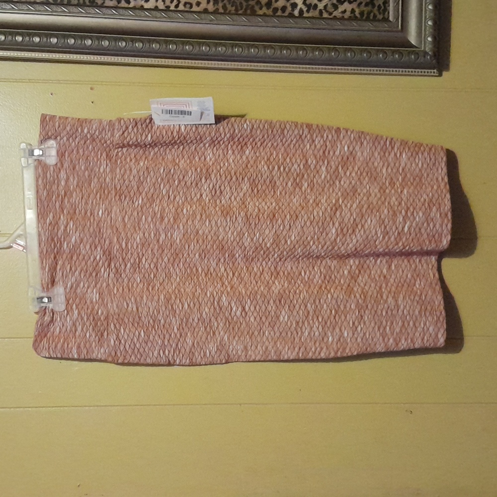 Lularoe skirt